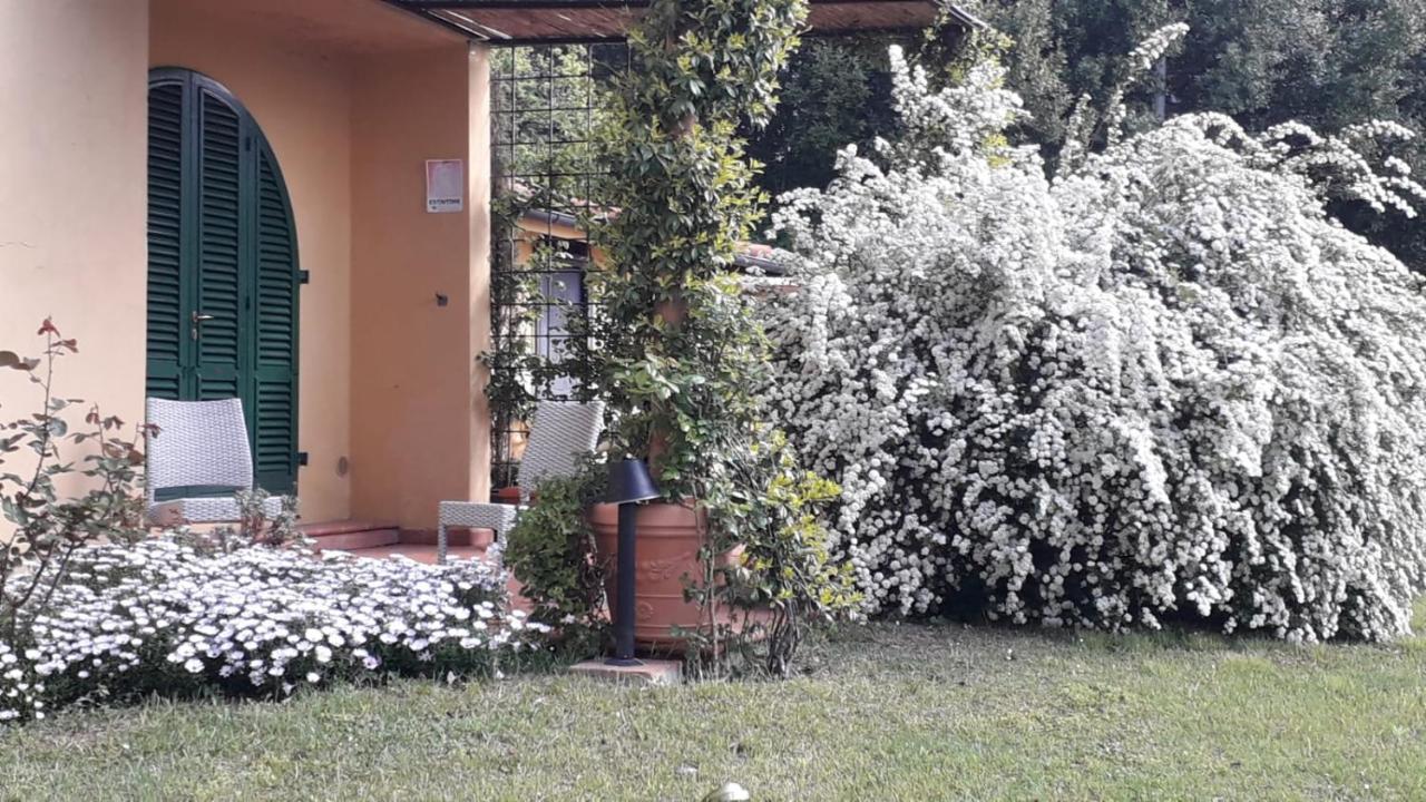 Casa Vacanze Casa Italia Lamporecchio Exterior foto